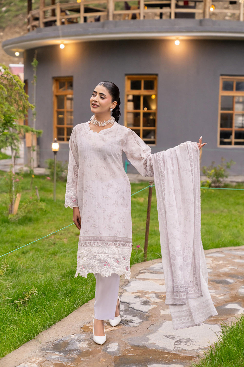 Shanaya Vol-166 Digital Embroidered Lawn 3PC