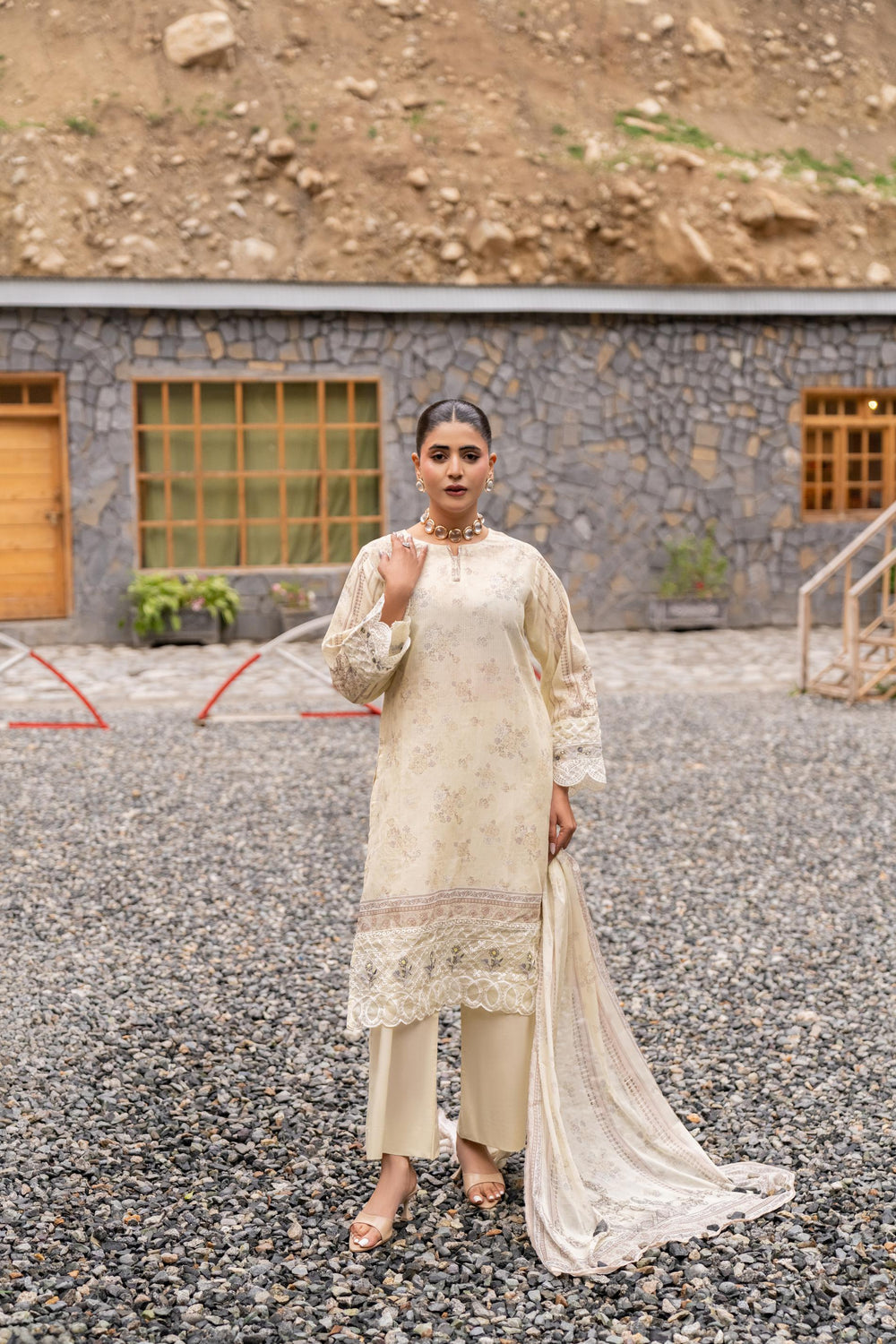 Shanaya Vol-166 Digital Embroidered Lawn 3PC