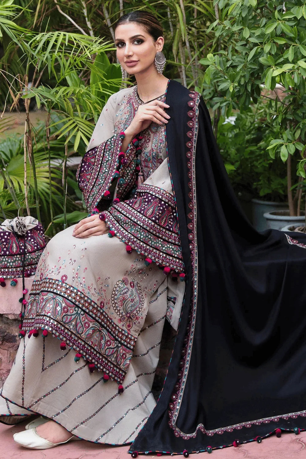 Jazmin Beige & Black Printed 3-Piece Suit