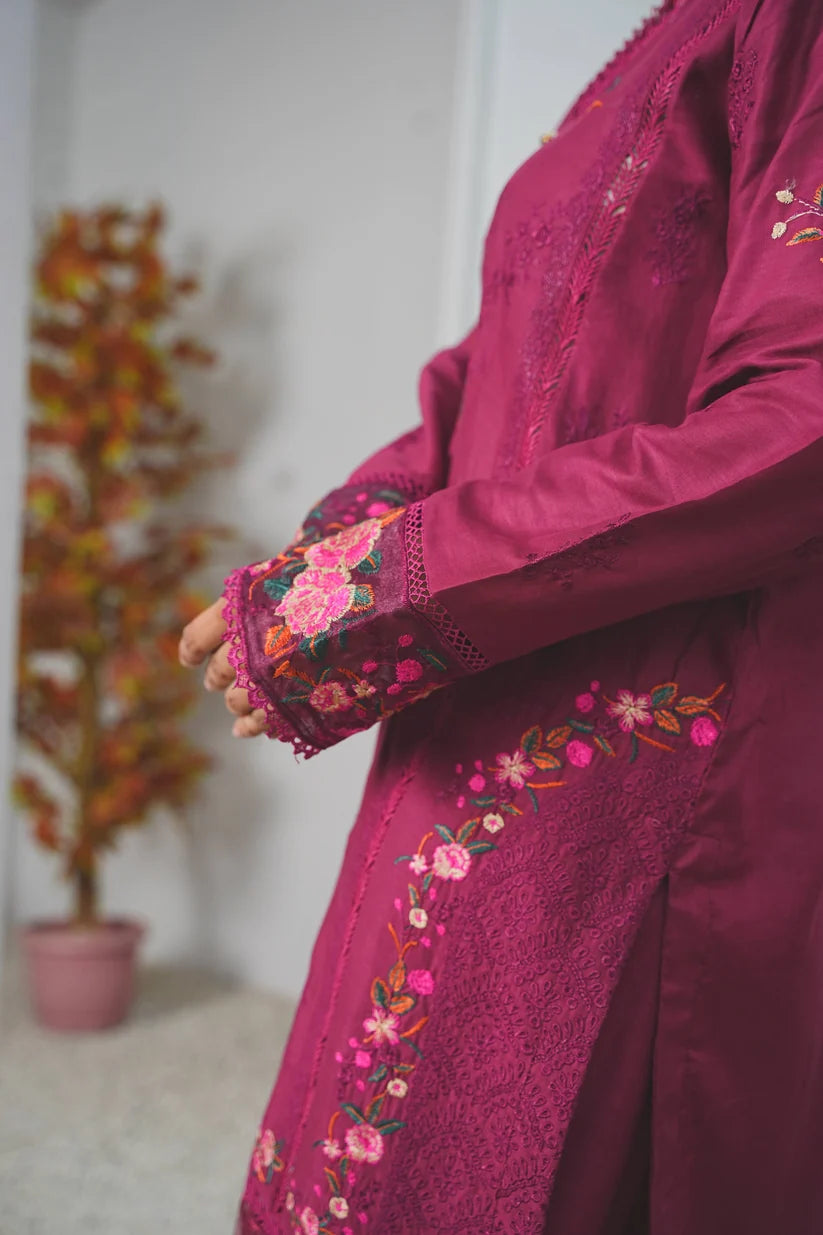 Silk & Stories Luxury Heavy Embroidered Lawn 3PC