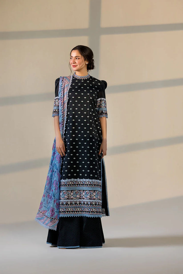 Sobia Nazir Embroiderd & Digital Printed Lawn 3PC
